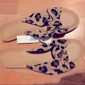 Old Navy, cheetah knotted twist bow slide sandals